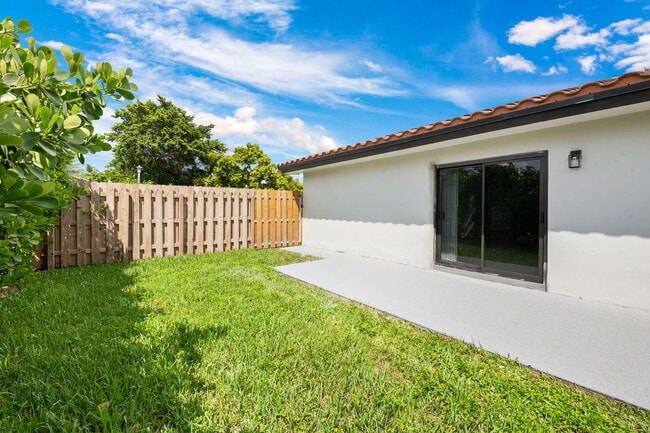 Building Photo - 3720 NW 110th Ave