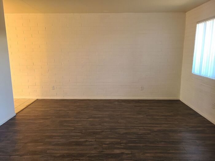 Building Photo - 4350 E Fairmount St