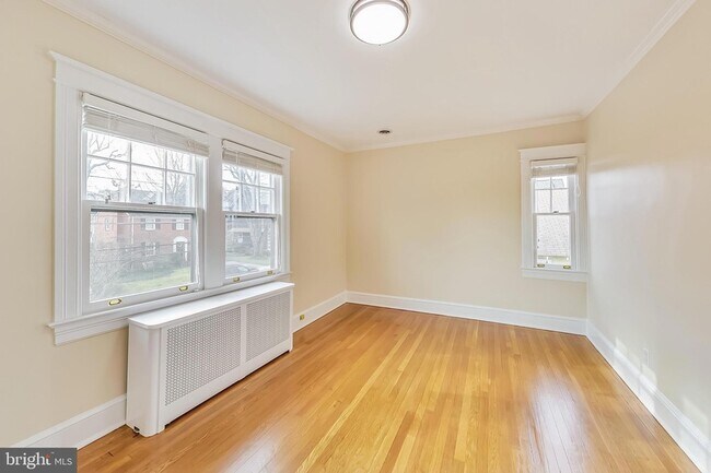 Building Photo - 4509 Highland Ave