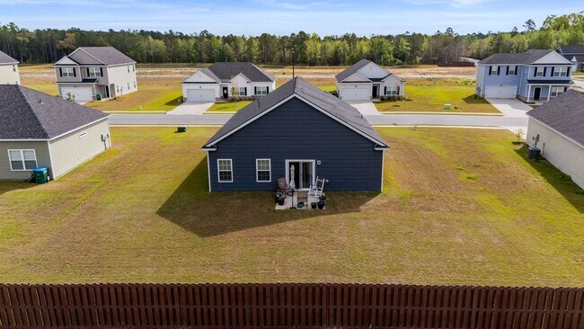 Building Photo - 203 Glick Wy