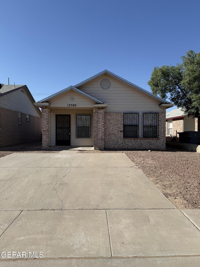 Primary Photo - 12320 Robert Dahl Dr