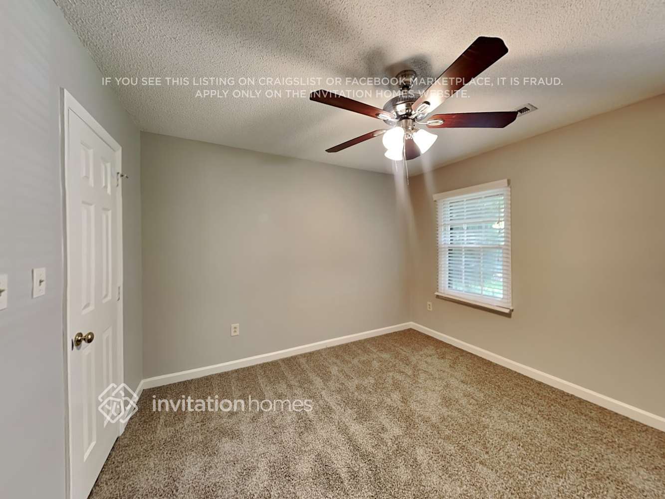 Building Photo - 5601 Flagstop Ct