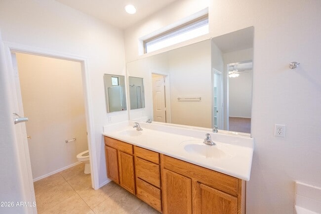 Building Photo - 40930 N Wild West Trail