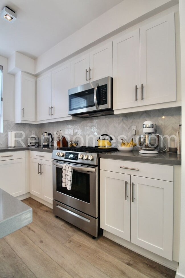 Building Photo - 10441 Harlow Cir