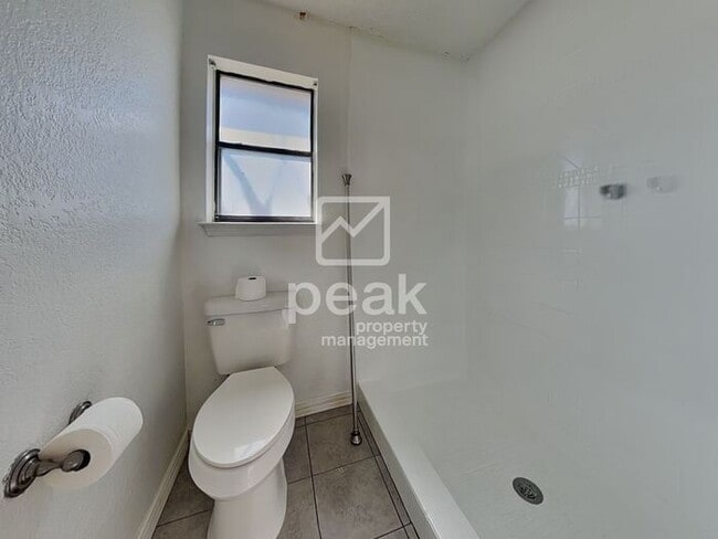 Building Photo - $2249! 3 Bed2 Bath in Watauga! Ready now! All appliances INCLUDED!