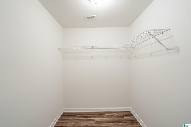 Building Photo - 1030 Moonlite Dr