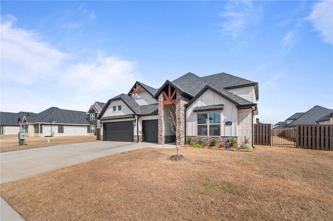 Building Photo - 1110 Montieri Dr