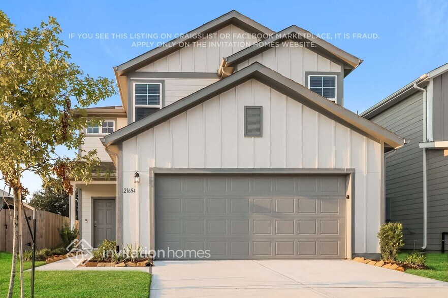 Primary Photo - 21654 Fox Gully Ln
