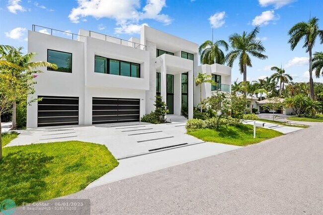 Building Photo - 401 Lido Dr