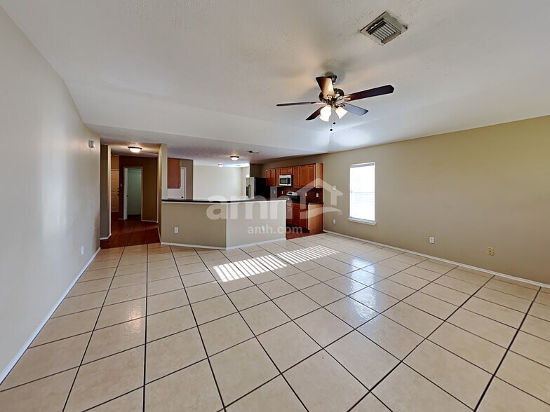 Building Photo - 7710 Eldergrove Ln