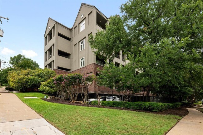 Building Photo - 1200 Baylor St
