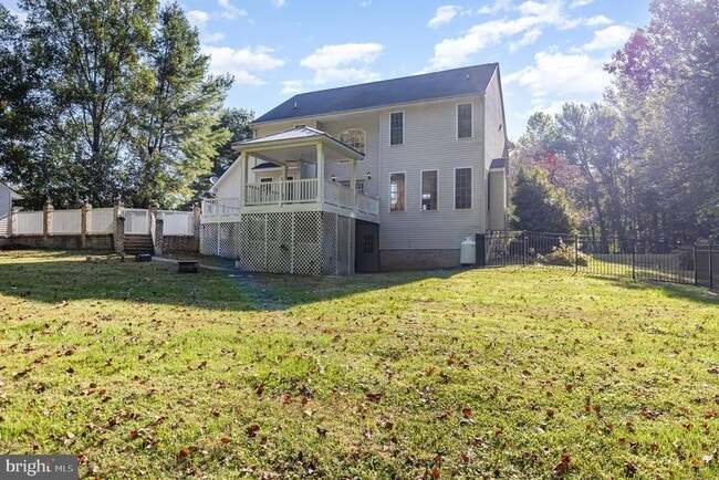 Building Photo - 9212 Isle of Laurels