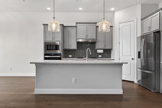 Building Photo - 4825 Secluded Ct