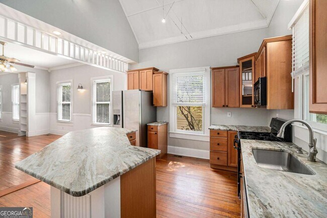 Building Photo - 2891 Macaw St NW