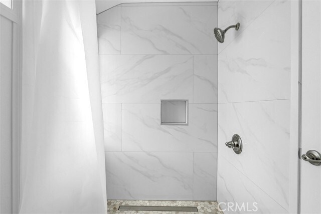Building Photo - 551 S Paseo Lucero