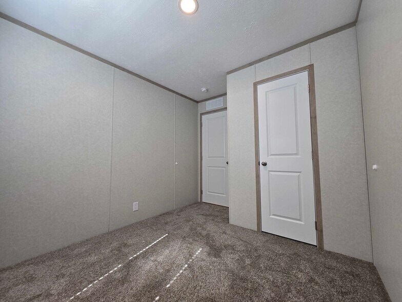 Building Photo - 52436 Winston Ct