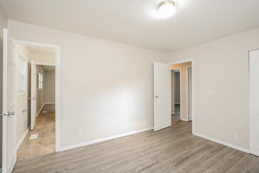 Building Photo - 8302 42nd St