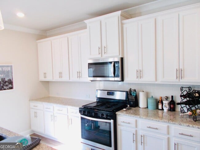 Building Photo - 612 Auburn Crossing Dr