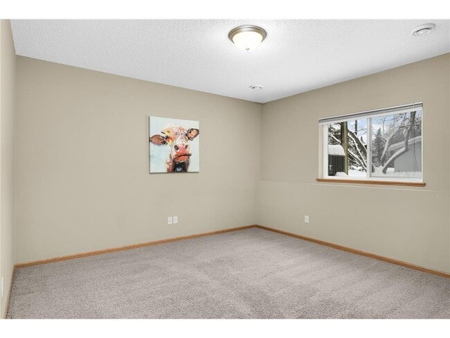 Building Photo - 15256 Maryland Ave