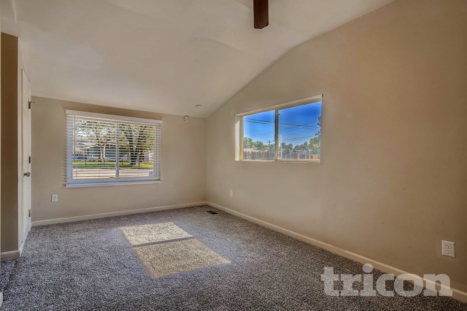 Building Photo - 185 N Harlan St