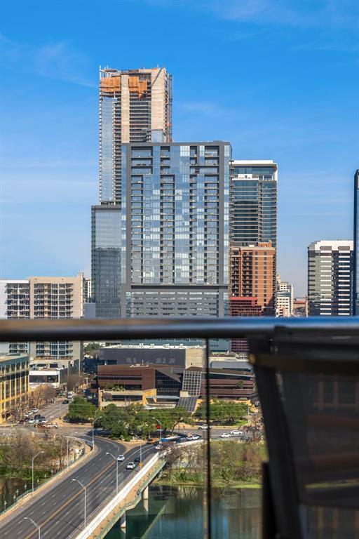 Building Photo - 214 Barton Springs Rd