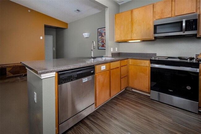 Building Photo - 2200 Classen Blvd