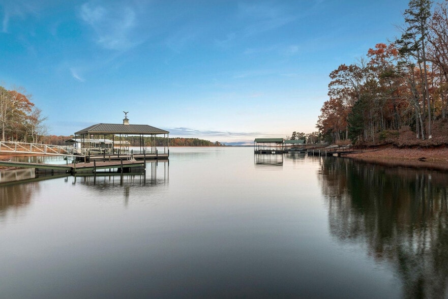 Building Photo - 160 Hugh Dorsey Rd