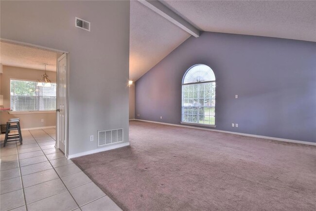 Building Photo - 110 Burrwood Dr
