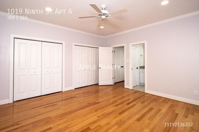 Building Photo - 1019-A Ninth St - Available Now!