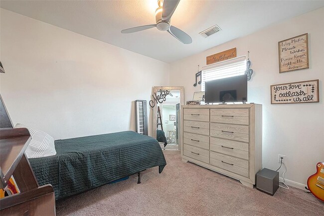 Building Photo - 6818 Garnet Trail Ln
