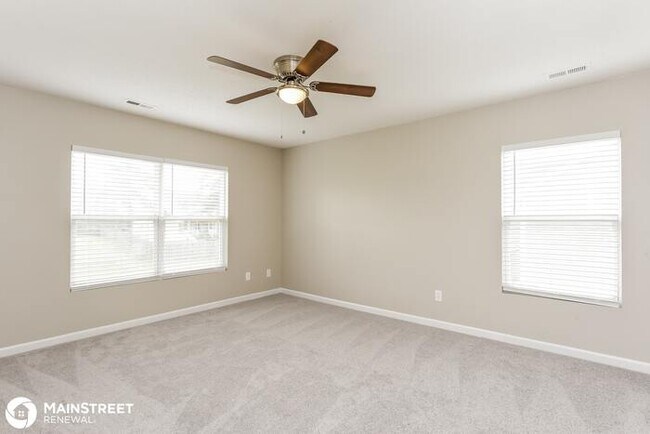 Building Photo - 2454 Quarry Ridge Ln, Raleigh, NC 27610