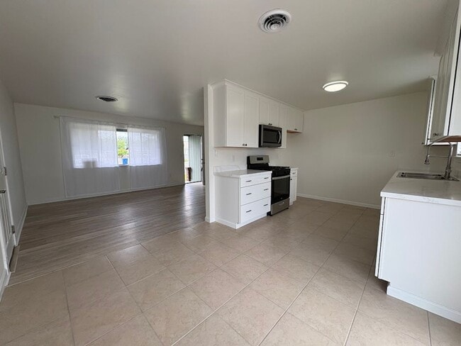 Building Photo - Charming 3 Bedroom Home in Galt