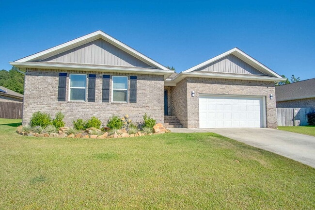 Building Photo - Move In for the Holidays! Heated Saltwater Pool & Tropical Backyard –$500 OFF First Month + Milit...