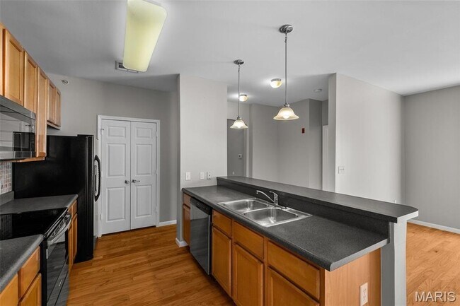 Building Photo - 42 Kassebaum Ln