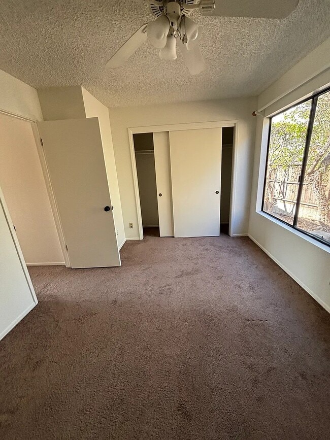 Building Photo - 750 Chorro St