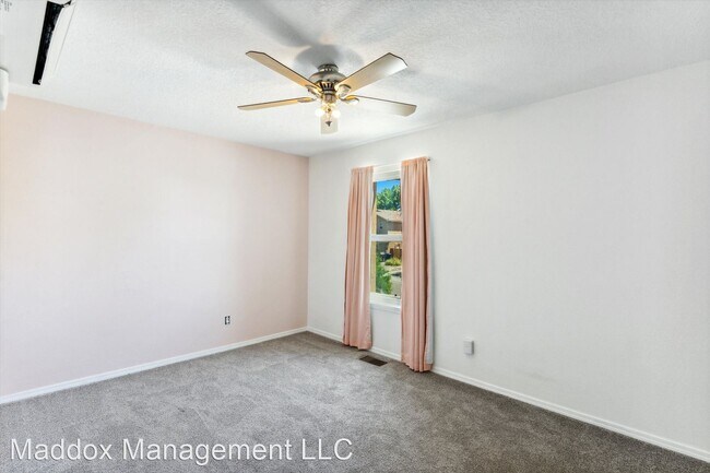 Building Photo - 4 br, 3 bath House - 6405 Sonrisa Pl NE