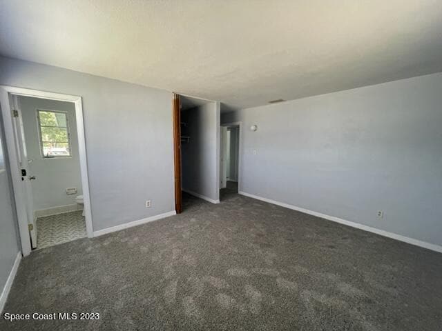 Building Photo - 1047 Japonica Ln