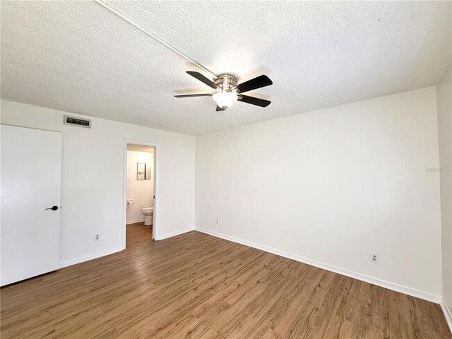 Building Photo - 7606 Abbey Ln
