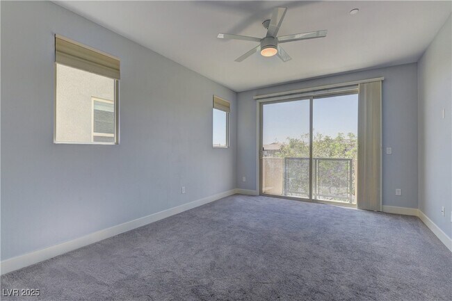 Building Photo - 11377 Gravitation Dr