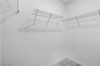 Building Photo - 27883 Radiant Ct