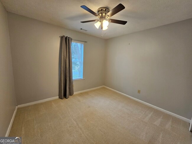 Building Photo - 40 Peachtree Way