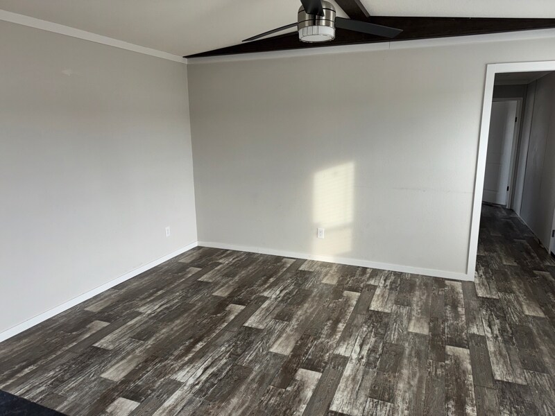 Building Photo - 365 Patriot Ln