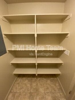 Building Photo - 2510 Charleston Ave