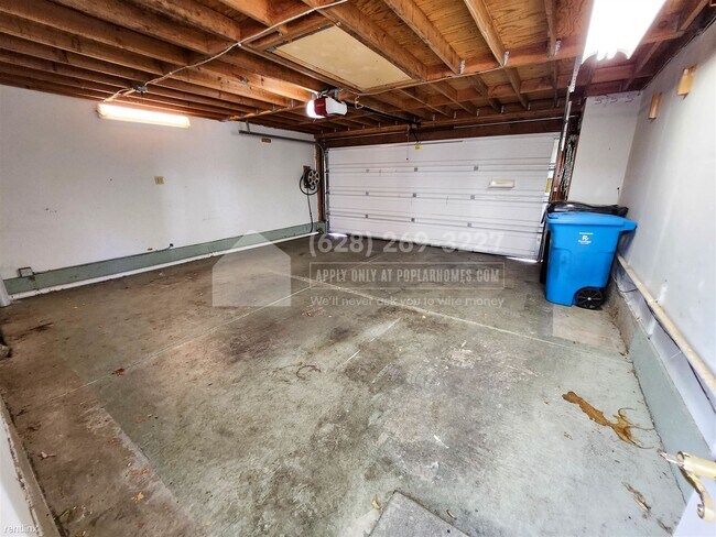 Primary Photo - 3 br, 2.5 bath Townhome - 4246 Atlantic Co...