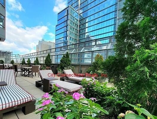 Building Photo - 301 W 57th St