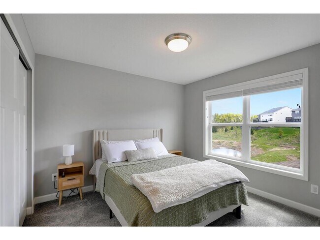 Building Photo - 6332 Apple Ct