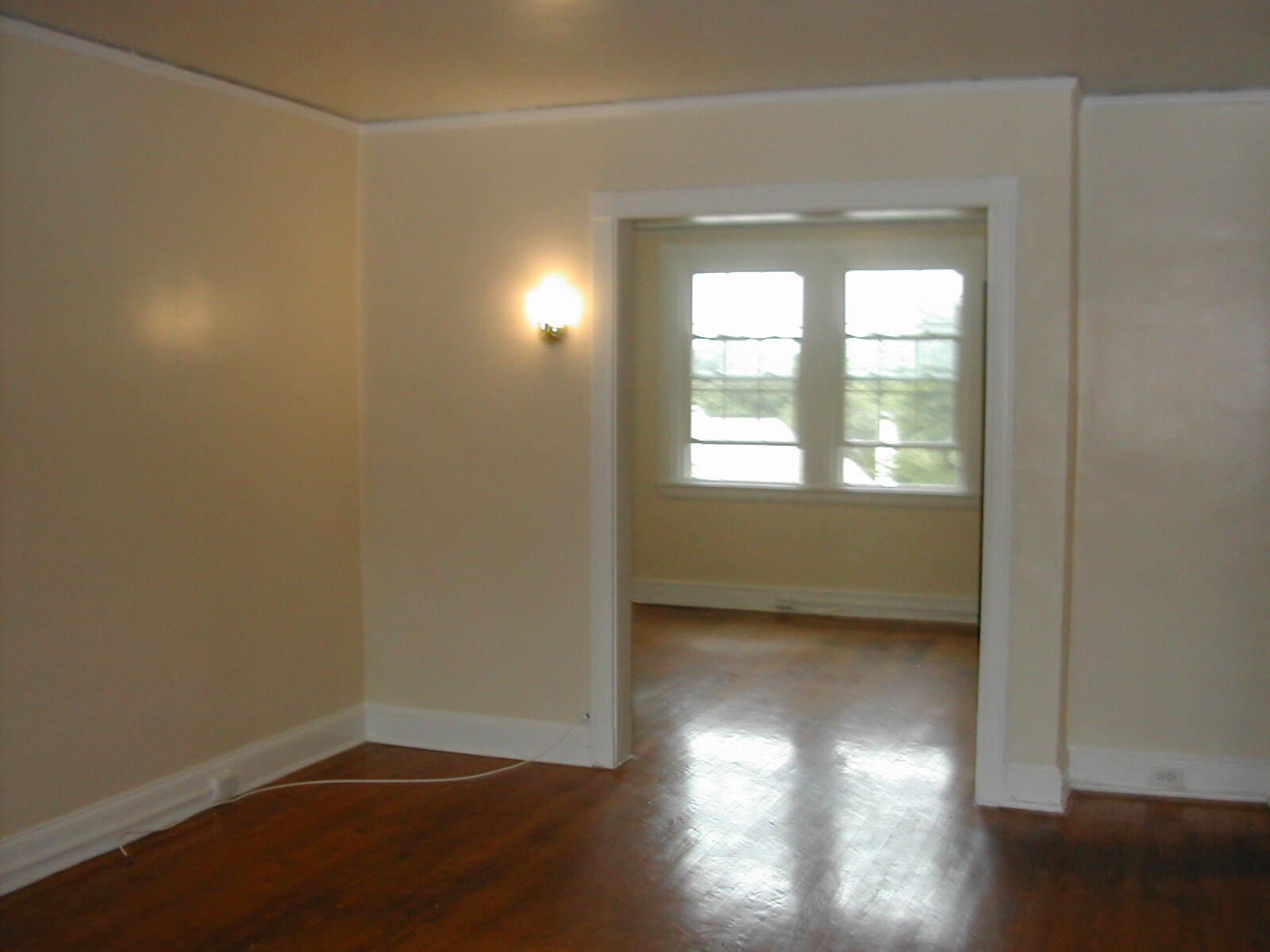 Building Photo - 4135 Roland Ave