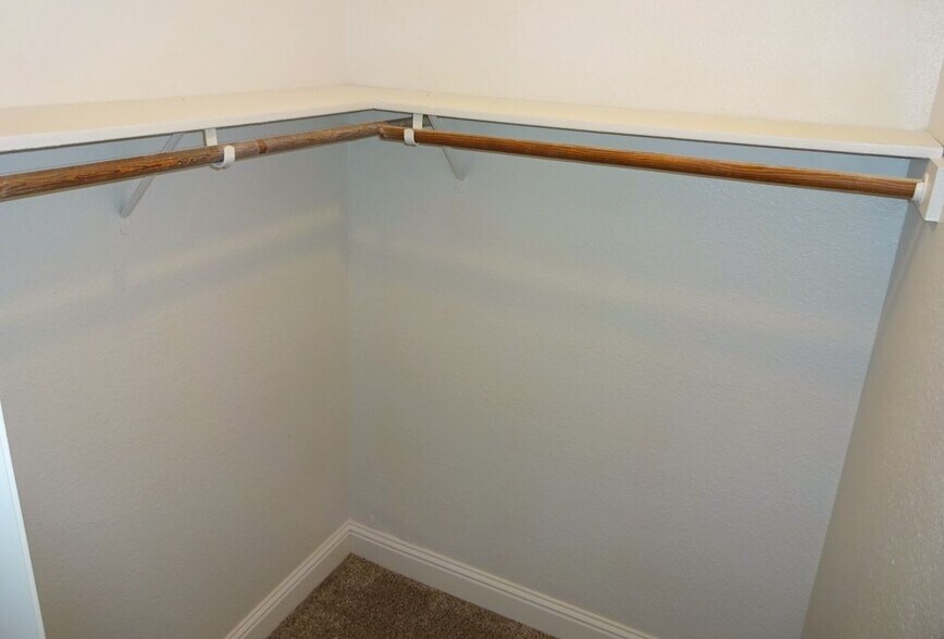 Building Photo - 2300 G St