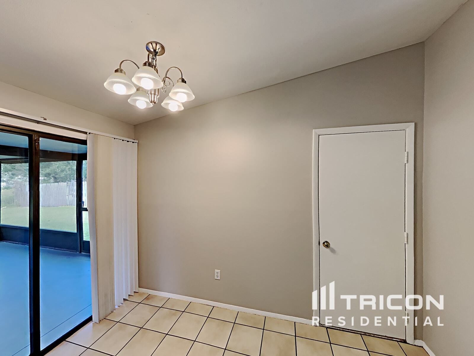 Building Photo - 1243 Piney Branch Cir
