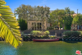 Building Photo - 242 Sherman Canal